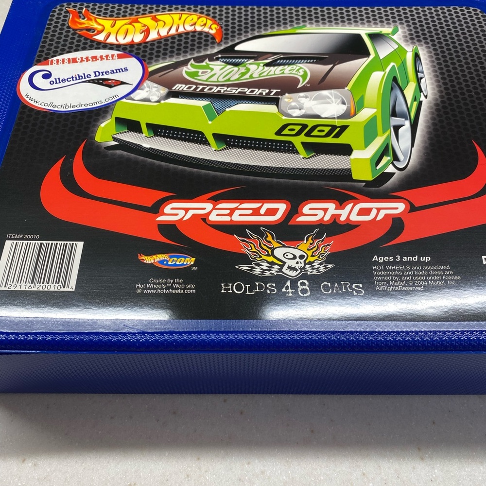 NWOT. Hot wheels carry case.